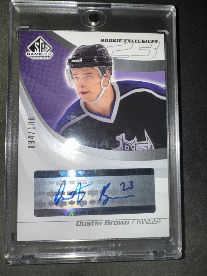 2003-04 SP Dustin Brown Rookie Exclusive Auto /100 KINGS HOF - Image 1 of 1