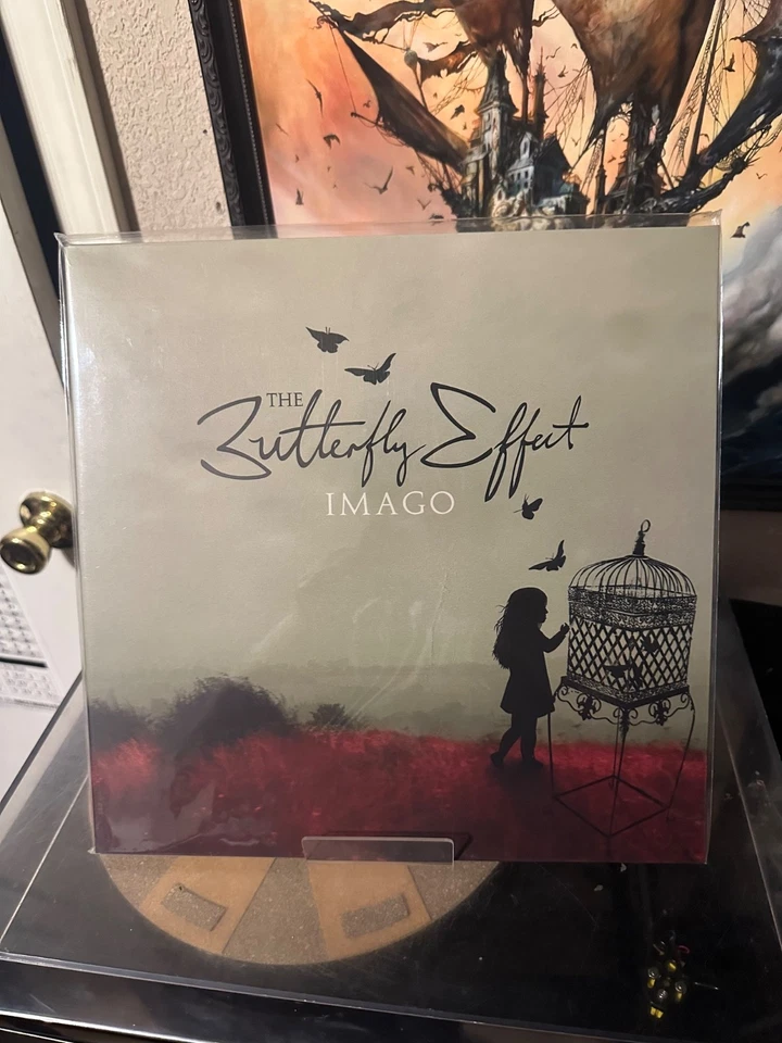 Imago by The Butterfly Effect Brand New Green 2022 Press Super Rare - Image 1 of 2