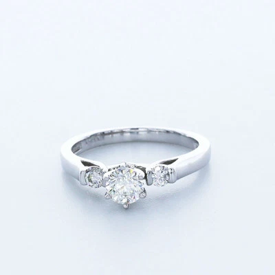 0.9ct Lab-Created Diamond E/VVS1 Round 14K White Gold Classic Engagement Ring - Image 1 of 4