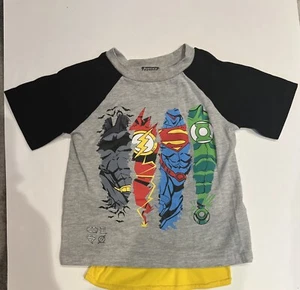DC Comics Justice League Tee Shirt with the FLASH Detachable Cape Size 5T - Picture 1 of 7