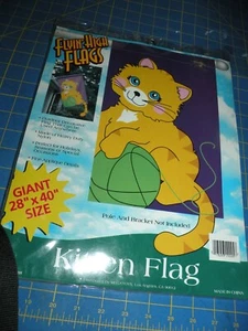 Flyin' High Flags Garden Flag KITTEN Giant 28x40 Inch  NEW IN PACKAGE - Picture 1 of 2