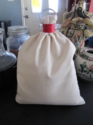 SHEN MARTIAL ARTS Iron Palm Hanging Bag - Filled with Mung Bean Mix Iron Palm