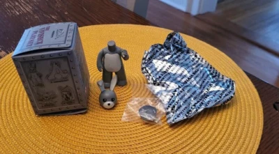 Vivisect Juego Strangeco Vinilo Figura L Chueh Kidrobot Bunny Foto 1 de 3