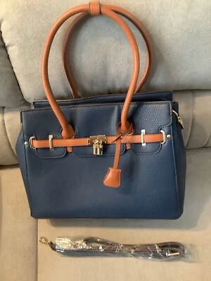 ADRIENNE VITTADINI handbag with Strap Purse - Imagem 1 de 4