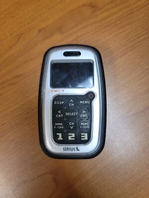 RECEPTOR DE RADIO SATELITAL SIRIUS XACT XTR1 STREAM SOLAMENTE - PARA USO DOMÉSTICO U OFICINA Foto 1 de 4