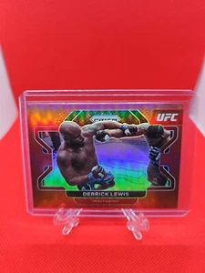 Derrick Lewis Red Prizm /299 - 2022 Panini Prizm UFC #1 - Picture 1 of 2