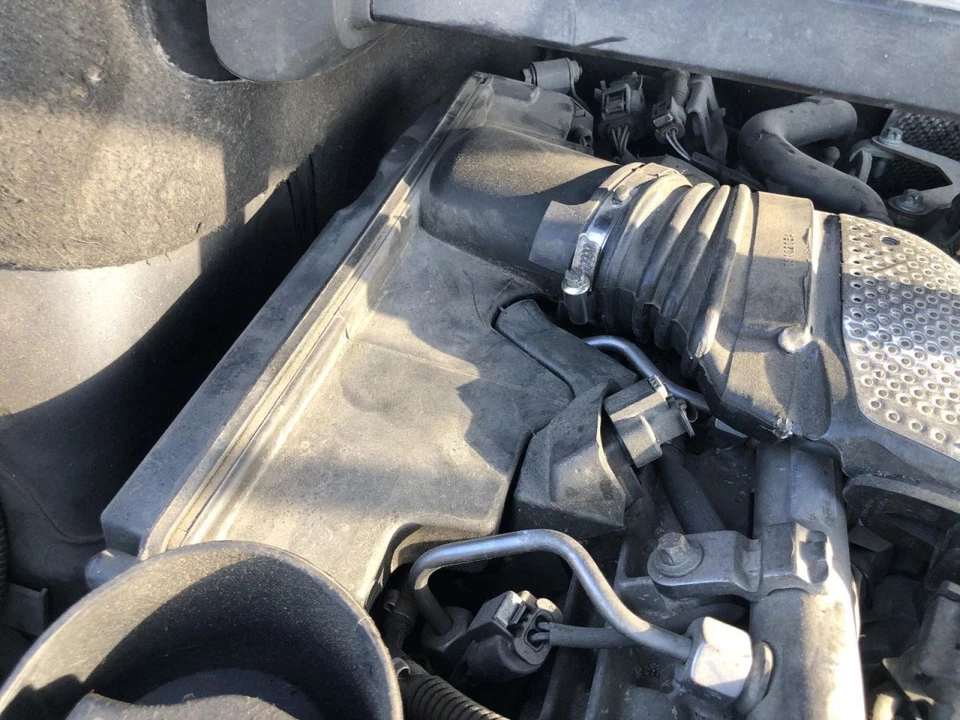 Mercedes-Benz GL450 2010 usado carcasa de filtro de aire para pasajeros 138 k millas OEM Foto 1 de 1