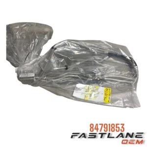 2014-2021 CADILLAC ESCALADE ENGINE OIL COOLER HOSE PIPE NEW OEM 84791853 - Picture 1 of 8