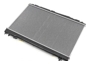 TOYOTA Genuine Century RADIATOR ASSY 16400-32060 From Japan - Bild 1 von 1
