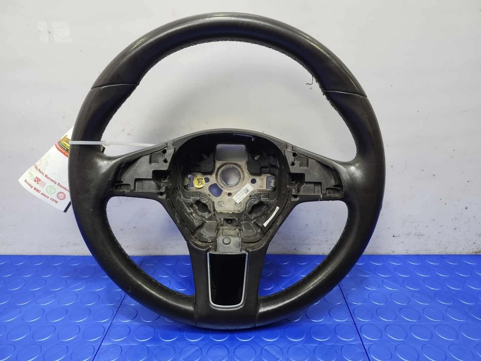 2011-2014 Volkswagen Touareg Steering Wheel Brown Leather NON Heated OEM - Image 1 of 4
