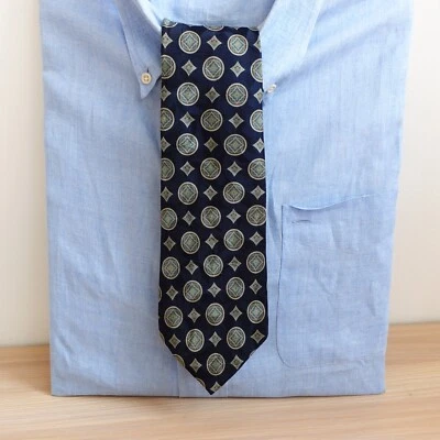 Corbata de Colección Botánica 500 Hombres Azul Medianoche Geo Foulard Medallón Arte Seda Clásica Foto 1 de 4