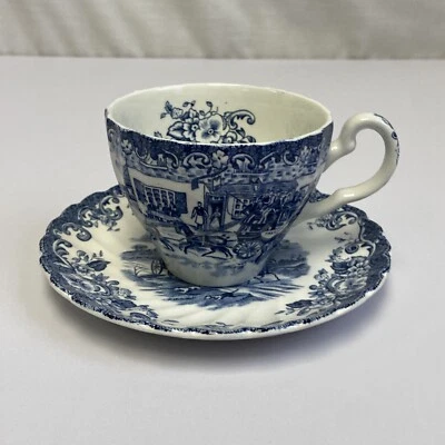 Taza y platillo Johnson Brothers Inglaterra escenas de entrenamiento campo de caza Ironstone Foto 1 de 4