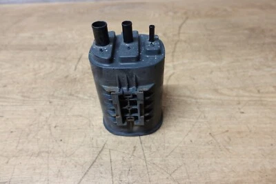 40632 H8L 2019 MAZDA 2 1.5 PETROL 5 SPEED MANUAL FUEL VAPOUR CHARCOAL CANISTER. - Image 1 of 3