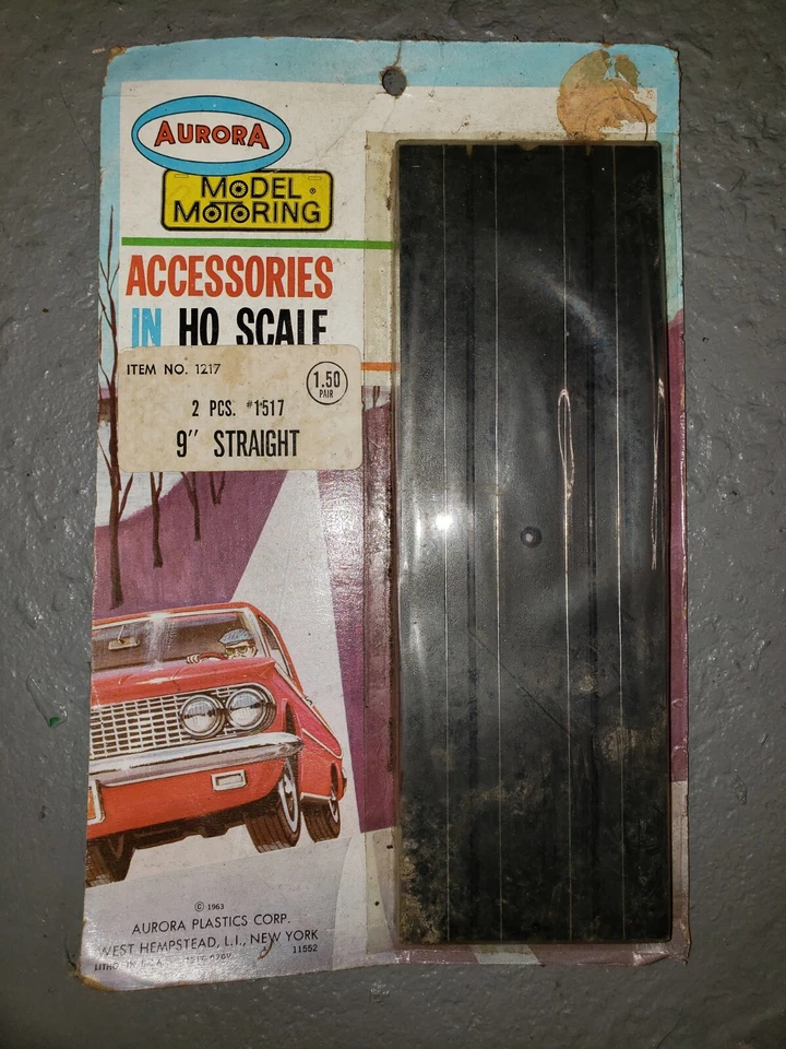 NIP Aurora Model Motoring 9" Straight Ho Slot Car Tracks #1517 *ALL BLACK* USA - Image 1 of 1