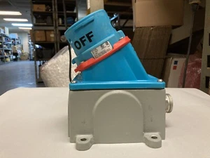 Meltric,33-68047 DS60,60A Disconnect Switch Recepticale - Picture 1 of 5