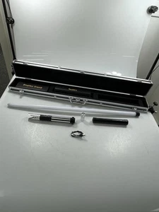 Sable de luz NSabers Star Wars Zebra NeoPixel V4 con estuche - Imagen 1 de 24