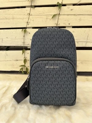 Michael Kors Cooper Commuter Sling Pack - Azul Almirante Foto 1 de 4