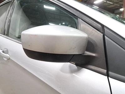 Rh Passenger Side Door Mirror 2014 Escape Sku#4300878 - Image 1 of 4