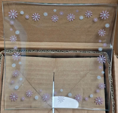 Pampered Chef Pink Daisy Clear Dessert Plates, Set of 4, Breast Cancer Awareness - Image 1 of 4