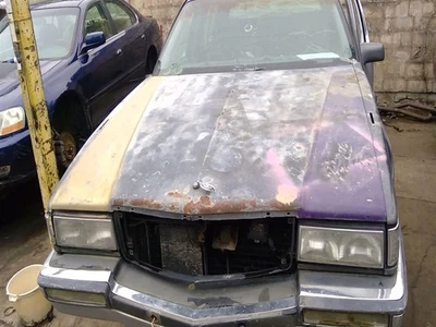 Brazo de control inferior izquierdo del conductor delantero compatible con 86-99 OCHENTA Y OCHO 1037047 Foto 1 de 4