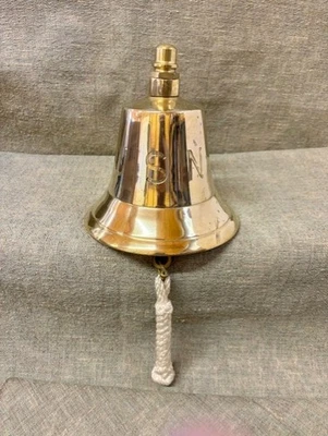 Campana de barco de barco de la Marina de los Estados Unidos USN, latón macizo y montaje Foto 1 de 4