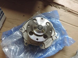 Engine Water Pump-Water Pump Kit ACDelco 252-962 - Picture 1 of 8