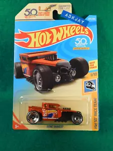 Hot Wheels 2018 ~ HW 50th RACE TEAM #1/10 ~ Scuotitore per ossa - Foto 1 di 3