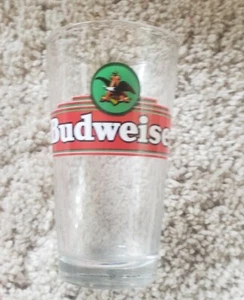 BUDWEISER BEER Pint GLASS - Never Used - Free Shipping  - Picture 1 of 4