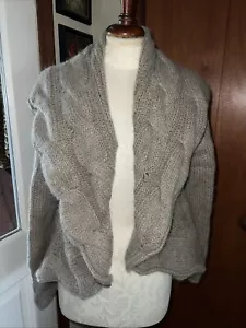 Elisabetta Collection Rüschen Strick Cardigan Pullover M Made In Italy kuschelig bequem - Bild 1 von 10