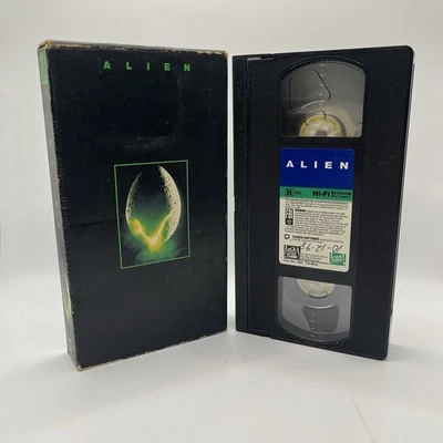 Alien (VHS, 1992) Fox Video – Sci-Fi Horror Classic – Rare Black Cover – Unteste - Image 1 of 4