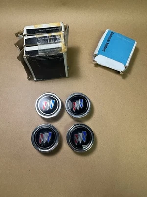 Juego de 4 tapas centrales Buick Century Skylark Somerset 1986-1991 OEM 25526118 Foto 1 de 4