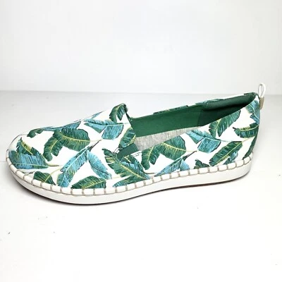 Clarks Cloudsteppers Mujer’s Step Glow Jade Tenis Estampado Hoja Talla 8M Nuevas Foto 1 de 4