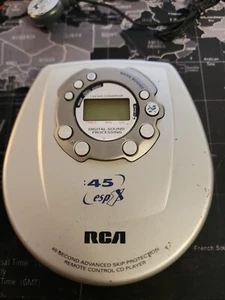 RCA Tragbarer CD Player RP-2365RC mit Bass Boost, 45 ESPX Auto Ladegerät Kassette  - Bild 1 von 12