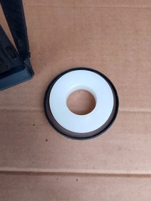 SELLO ACEITE CIGÜEÑAL RENAULT CLIO KANGOO MODUS 1.1 1.2 GENUINO 7701473493 Foto 1 de 2