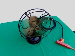 OLD ROBBINS & MYERS 9" BRASS BLADE 3-SPEED OSCILLATING FAN MODEL 3600 WORKS - Picture 1 of 13