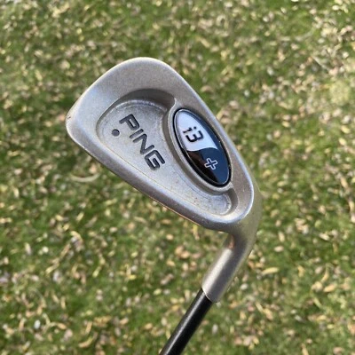 Ping i3 Plus Punto Negro Individual 8 Hierro Mano Derecha Damas Grafito 36.5" Foto 1 de 4