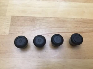 Menge 16x 3/4" Stuhl Bein Kappen Füße Pads Gummi Bodenschutz Rohr Stahl - Bild 1 von 9