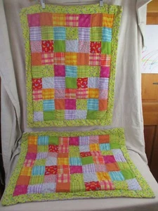 2 Standard Pillow Shams Multi Color Quilt Patchwork Squares Zip Closure 20 x 26 - Picture 1 of 6