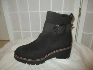 Blondo "Dagger" waterproof nubuck leather ankle boots - Picture 1 of 16