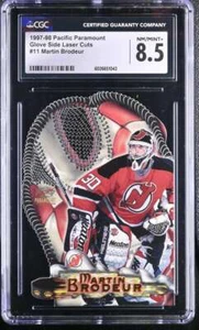 CGC NM-MT+ 8.5 1997-98 Pacific Paramount Glove Side Laser Cuts 11 Martin Brodeur - Picture 1 of 2