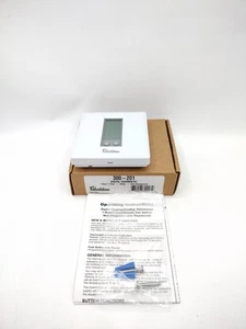 Robertshaw 300-201 Digital Thermostat, 24Vac, 1 Heat 1 Cool w/Auto Changeover - Picture 1 of 2