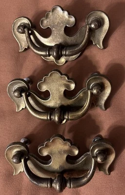 3 asas de latón rescatadas. Asas de tracción Foto 1 de 4