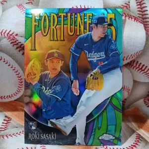 2025 Topps Chrome Fortune 15 - Roki Sasaki #F15-13 *RC* - Los Angeles Dodgers - Foto 1 di 2
