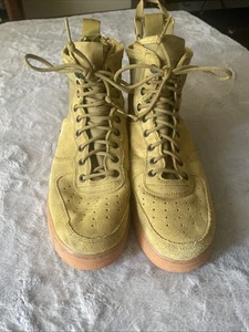 Nike SF AF1 Mid 'Desert Moss' sneaker alla moda, muschio del deserto, taglia 10 - Foto 1 di 10
