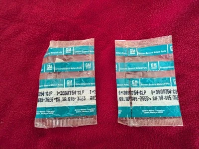 3 clips estabilizadores de ventana lateral delanteros Chevrolet Caprice Impala 1977-1981 NOS Donk Foto 1 de 4