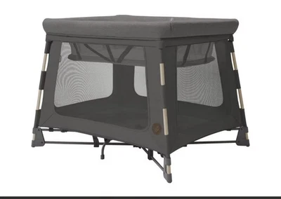 Maxi-Cosi Swift 3-in-1 Bassinet, Travel Cot and Playpen - Image 1 of 4