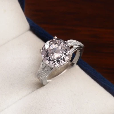 Buona Qualità 10x10 MM Bianco Zaffiro Anello,925 Argento Sterling Fidanzamento - Immagine 1 di 4