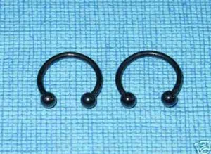 PAIR 14g 1/2" BLACK CIRCULAR BARBELL EARRING NIPPLE PLUG - Picture 1 of 1