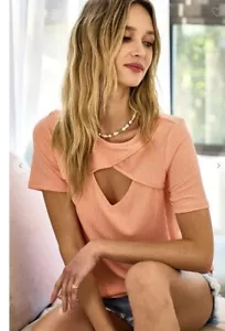 NWT Boutique Designer Peach Soft Knit Top Cut Out Front S M L XL Short Sleeves - Picture 1 of 1