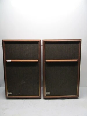 Par de altavoces Wharfedale W60E de colección - Leer descripción Ver todas las fotos Foto 1 de 4